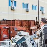 Cimitirul de masini (2)