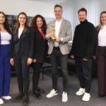 Porsche și ART HELPS (2)