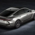 Lexus ES 7