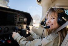 Mihai Sturzu, din nou la înălțime, de data asta, cu Tabăra de zbor pentru copii