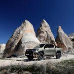 Toyota-Hilux-Hybrid48V-2