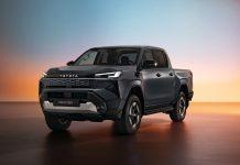 Toyota Hilux: generație nouă și variantă electrică pentru pick-up-ul nipon