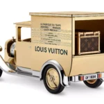 Louis Vuitton Camionnette 3